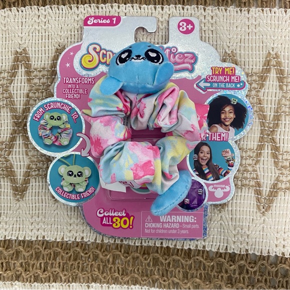 Moose Toys Other - ScrunchMiez Ser. 1 Girl’s Collectible Scrunchies Moose Toys CLASSIC #8 SQUISHIE